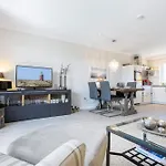 Meertehuus Apartment